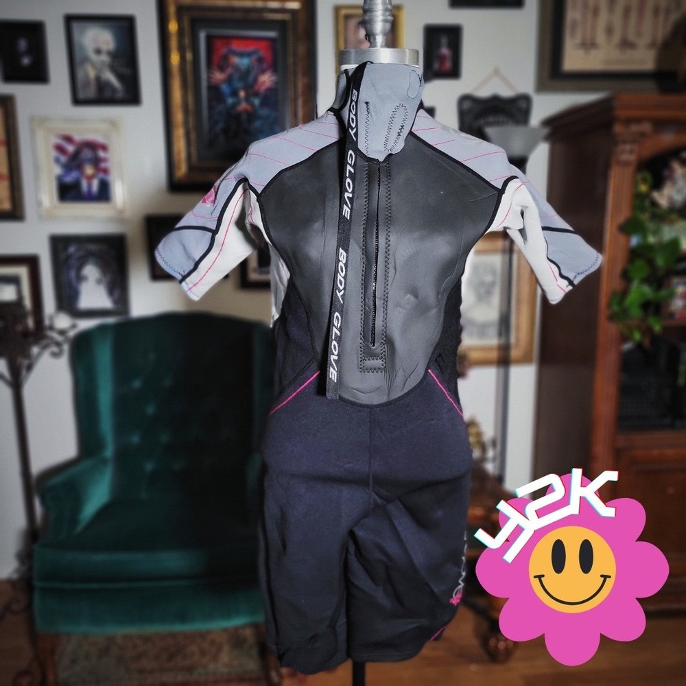 Body Glove Kids Wetsuit 13/14 Black Gray Pink Spring Suit Shorty Surfing Swim